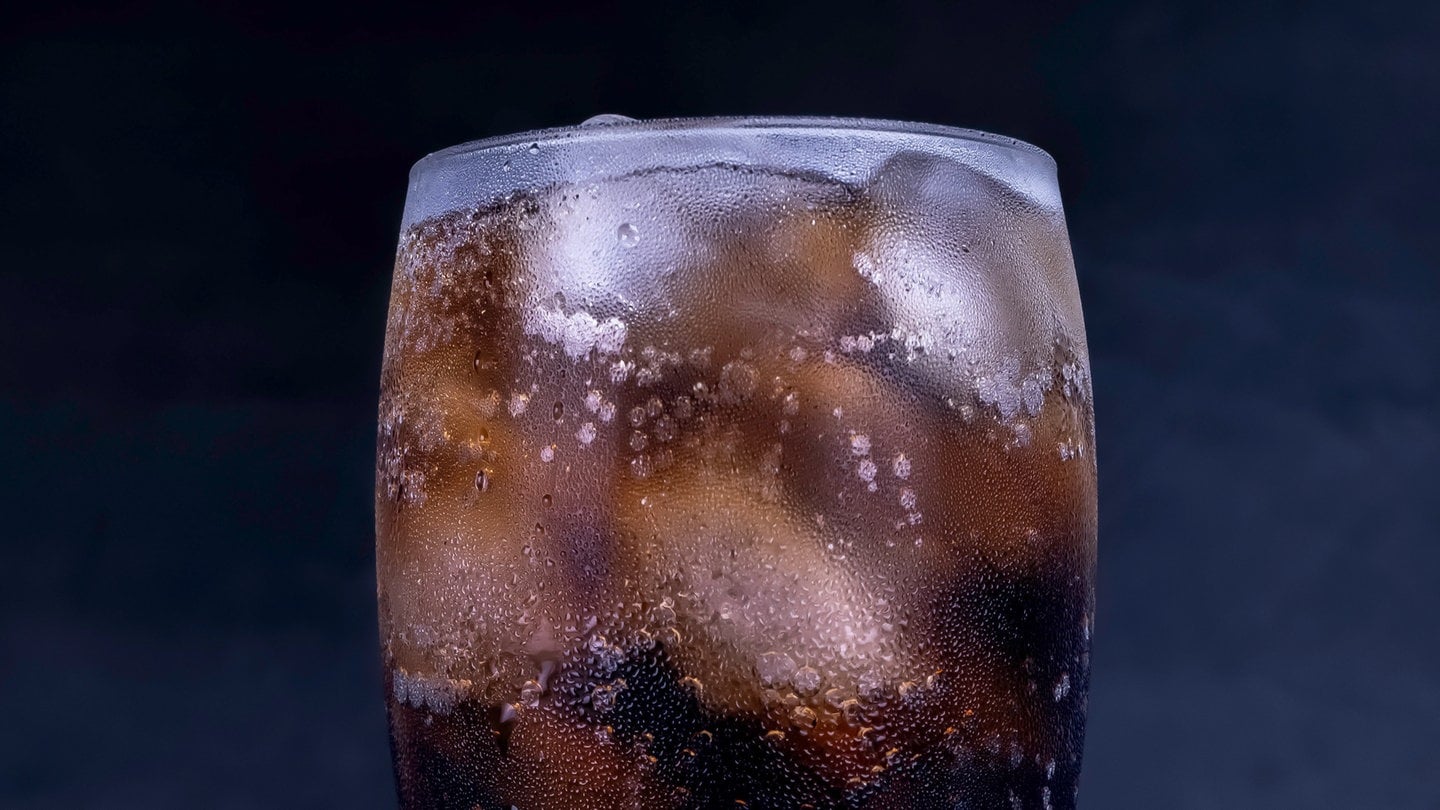 Deine Cola könnte laut Studie teurer werden!