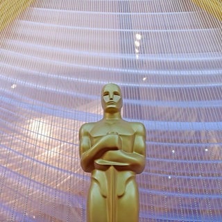 Eine Oscar-Statue - Heute Nacht werden die Oscars verliehen. Wer sind die Favoriten?