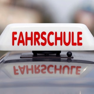 So viele wie noch nie machen die Führerschein Prüfung - nicht immer erfolgreich.