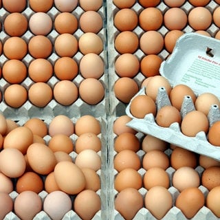 In einer Bäckerei in Speyer ist ein Streit eskaliert. Plötzlich sind Eier geflogen.