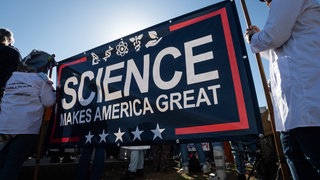 Thousands attend pro-science demonstration in Washington, DC Thousands demonstrate for science and research funding, two areas that have been hit particularly hard by the Trump administration and Elon Musk™s cuts via the Department of Government Efficiency, in Washington, on March 7, 2025. The demonstration at the Lincoln Memorial featured scientists, members of Congress, and music performers, among others. 