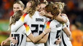 WE'29: Der DFB nimmt den internationalen Weltfrauentag zum Anlass, den Look und das Motto für eine angestrebte Ausrichtung der Frauen EURO 2029 vorzustellen.