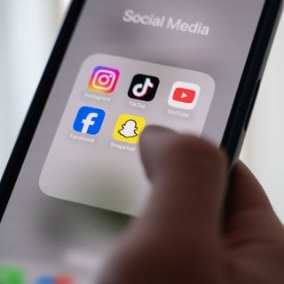 Wegen Tiktok denken viele junge Menschen, sie hätten ADHS -obwohl das gar nicht so ist. Bei einer neuen Studie ist herausgekommen, dass in jedem zweiten Tiktok-Video über ADHS falsche Infos drin waren.