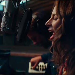 Lady Gaga singt zusammen mit Bradley Cooper - Trailer: "A Star is Born"