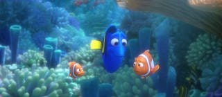 Die Fische Nemo, Dorie und Marlin in einer Szene des Films "Findet Dorie"