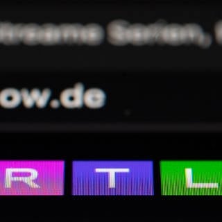 Das Logo der Streamingplattform RTL+ ist unter der Web-Adresse «tvnow.de» zu sehen. 